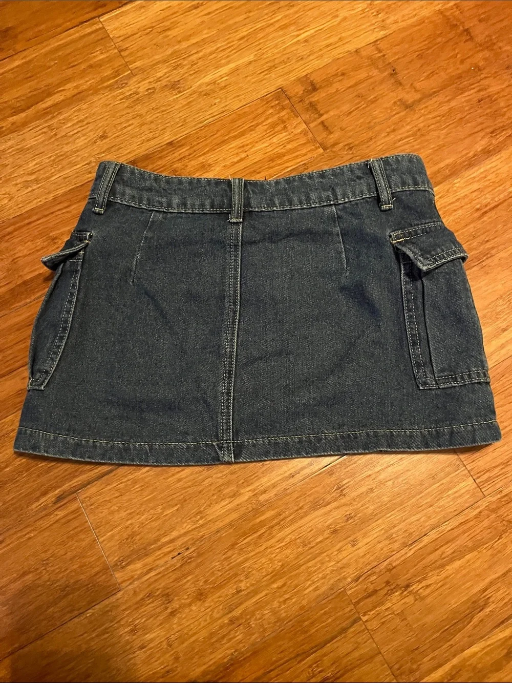 Third charm dark blue